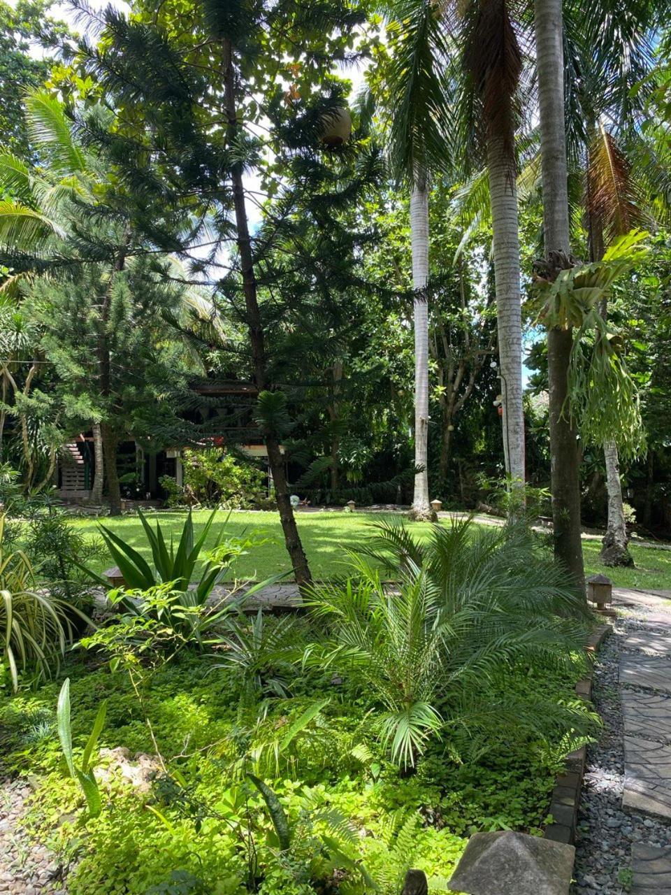 Hotel Chema'S By The Sea à Samal Extérieur photo
