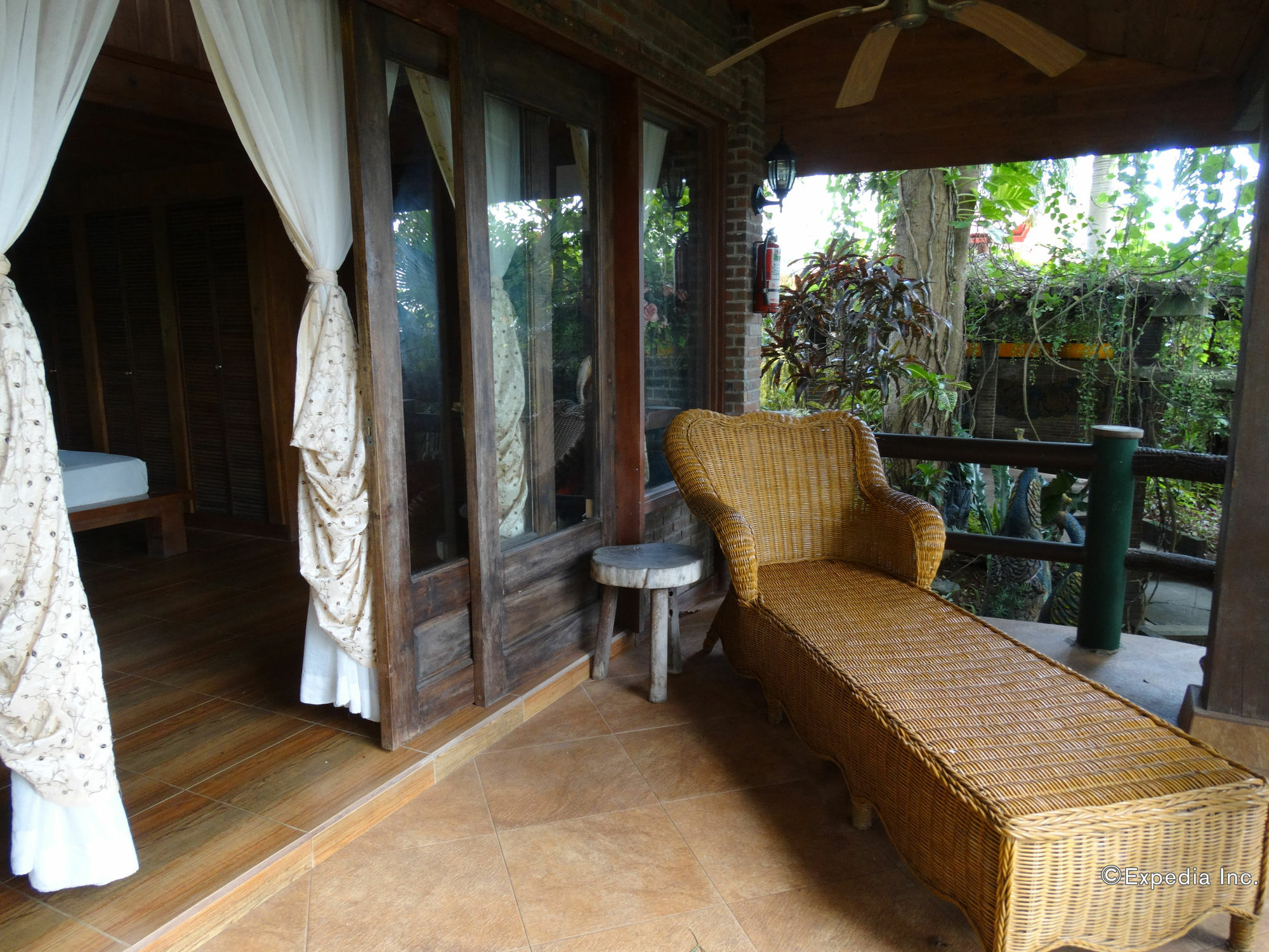 Hotel Chema'S By The Sea à Samal Extérieur photo