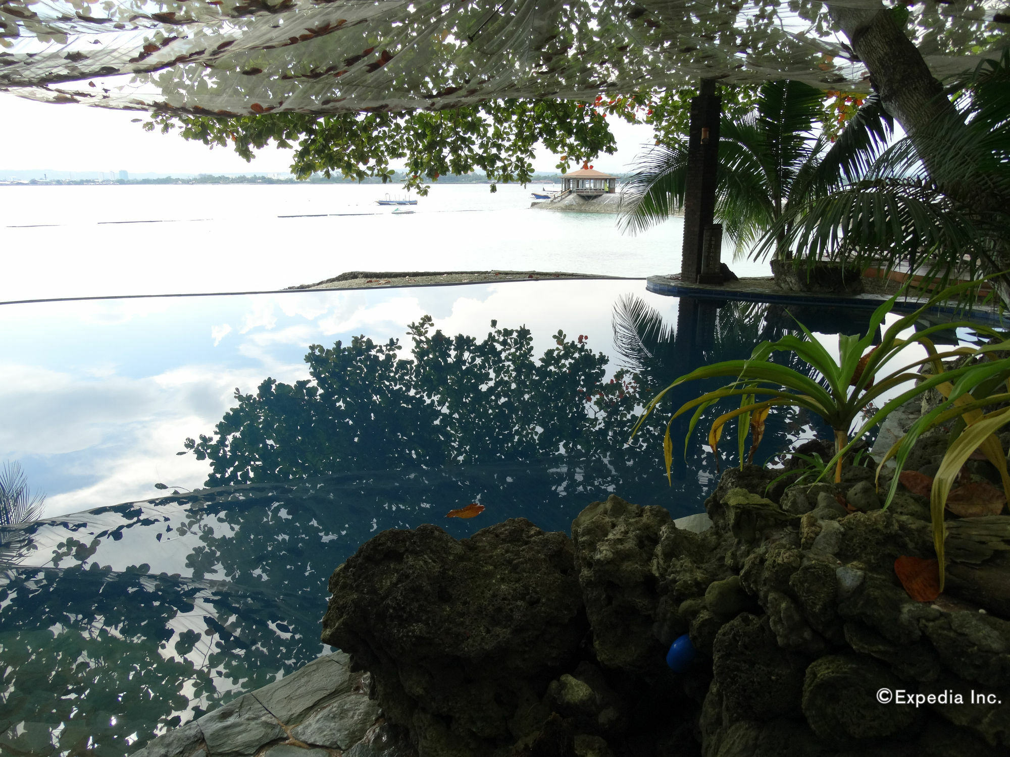 Hotel Chema'S By The Sea à Samal Extérieur photo